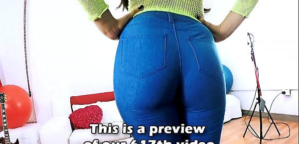  EPIC Deep CAMELTOE In TIGHT BLUE JEANS and With a BIGASS Crack
